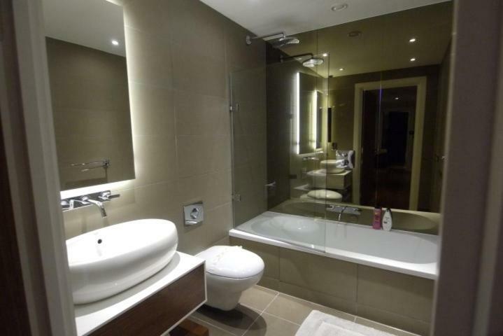 One Commercial Street Apartment London Exterior foto